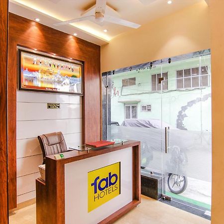 Fabhotel Aryan Grand Амритсар Екстериор снимка