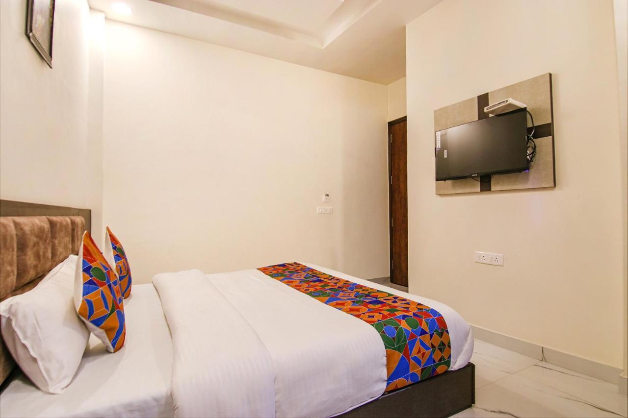 Fabhotel Aryan Grand Амритсар Екстериор снимка