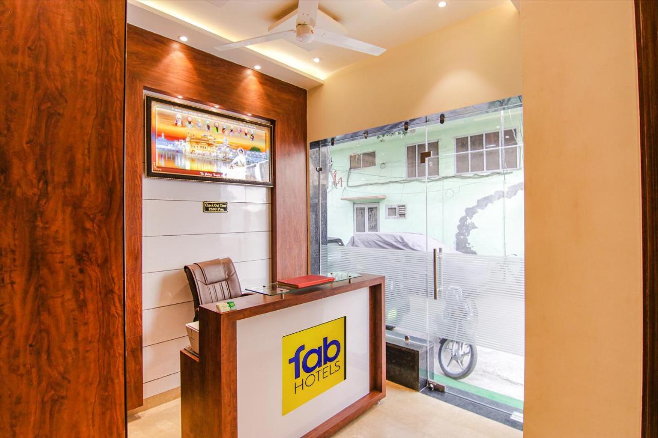 Fabhotel Aryan Grand Амритсар Екстериор снимка