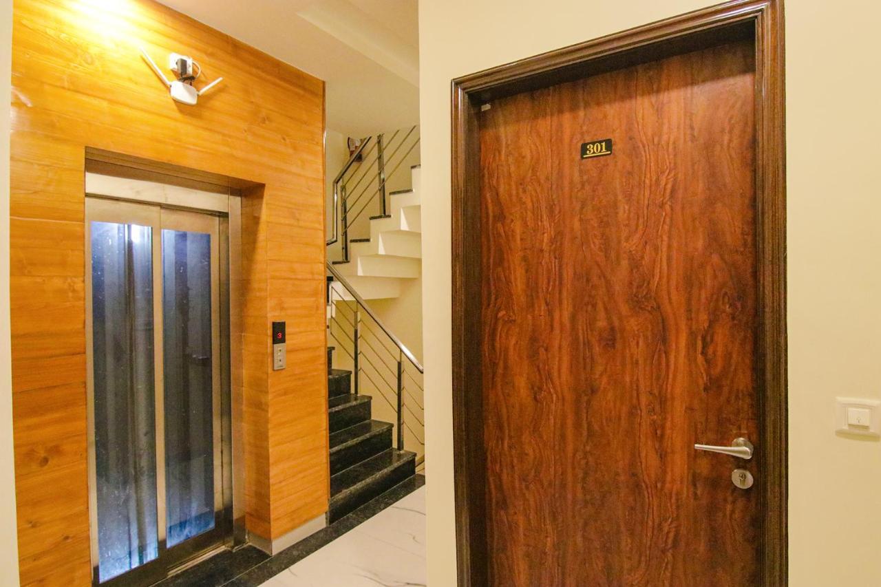 Fabhotel Aryan Grand Амритсар Екстериор снимка