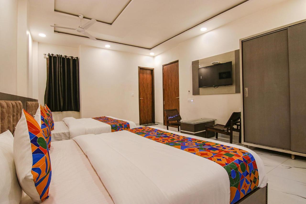 Fabhotel Aryan Grand Амритсар Екстериор снимка
