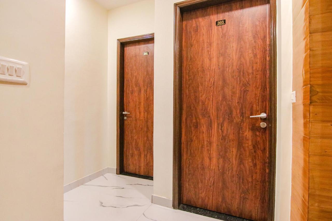 Fabhotel Aryan Grand Амритсар Екстериор снимка