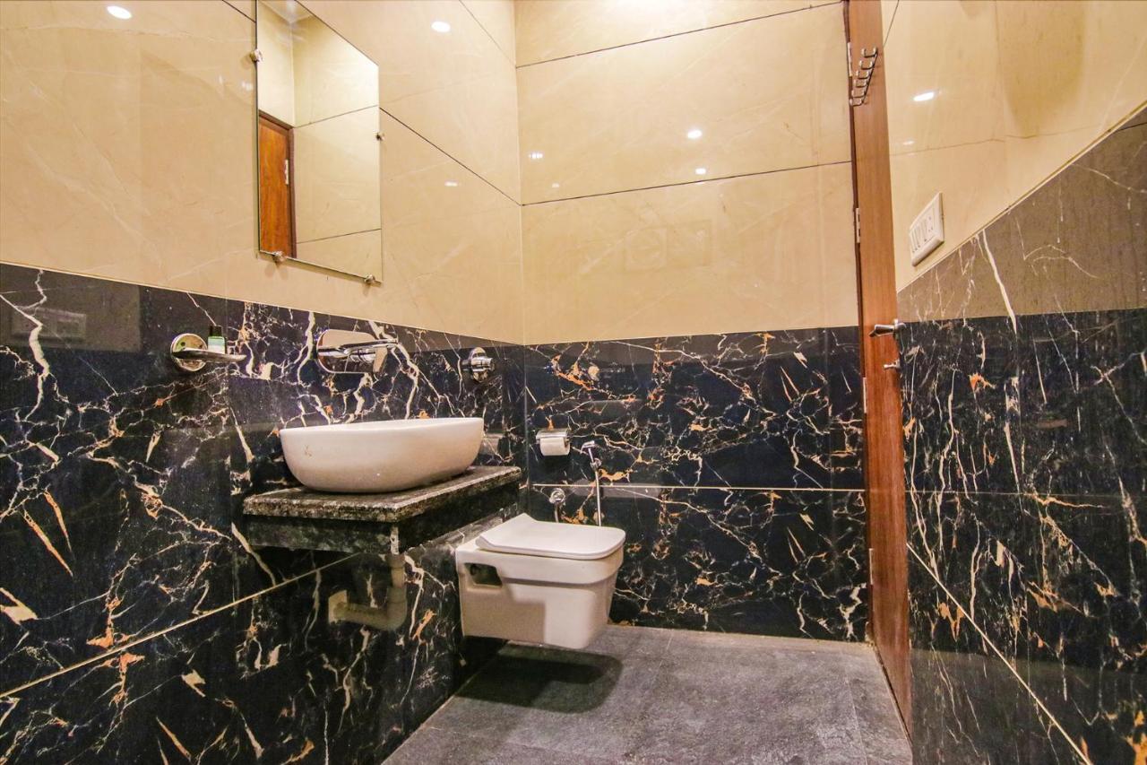 Fabhotel Aryan Grand Амритсар Екстериор снимка